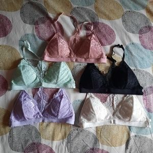 Set of 5 lace bralettes